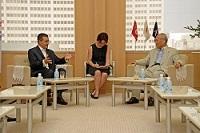 ファラード・クリフ 駐日チュニジア共和国大使が、表敬のため都庁を訪問されました。