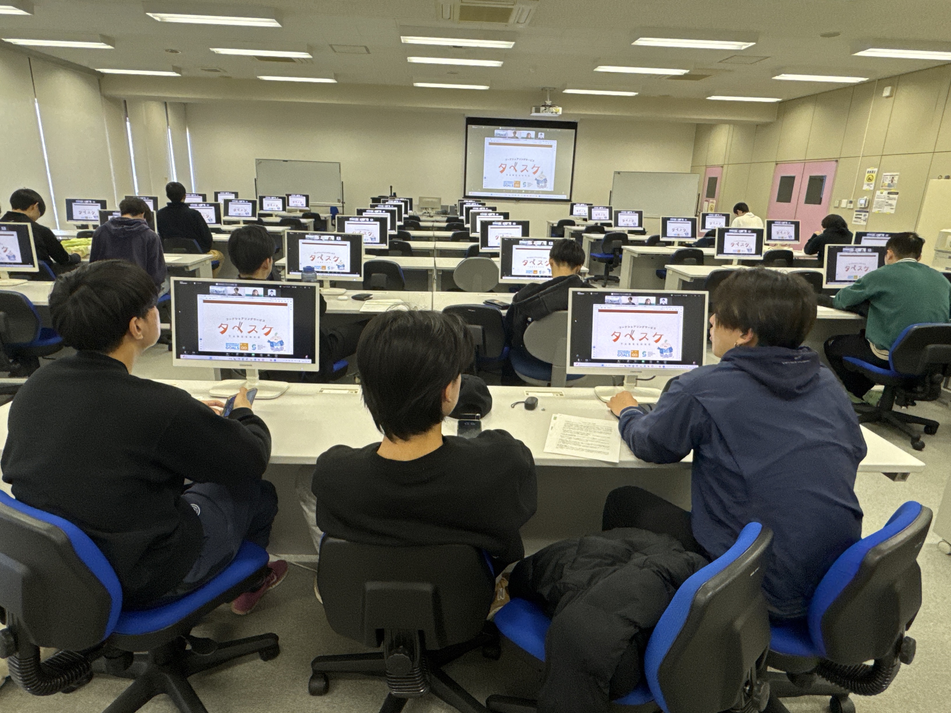 画像：グループワークの様子